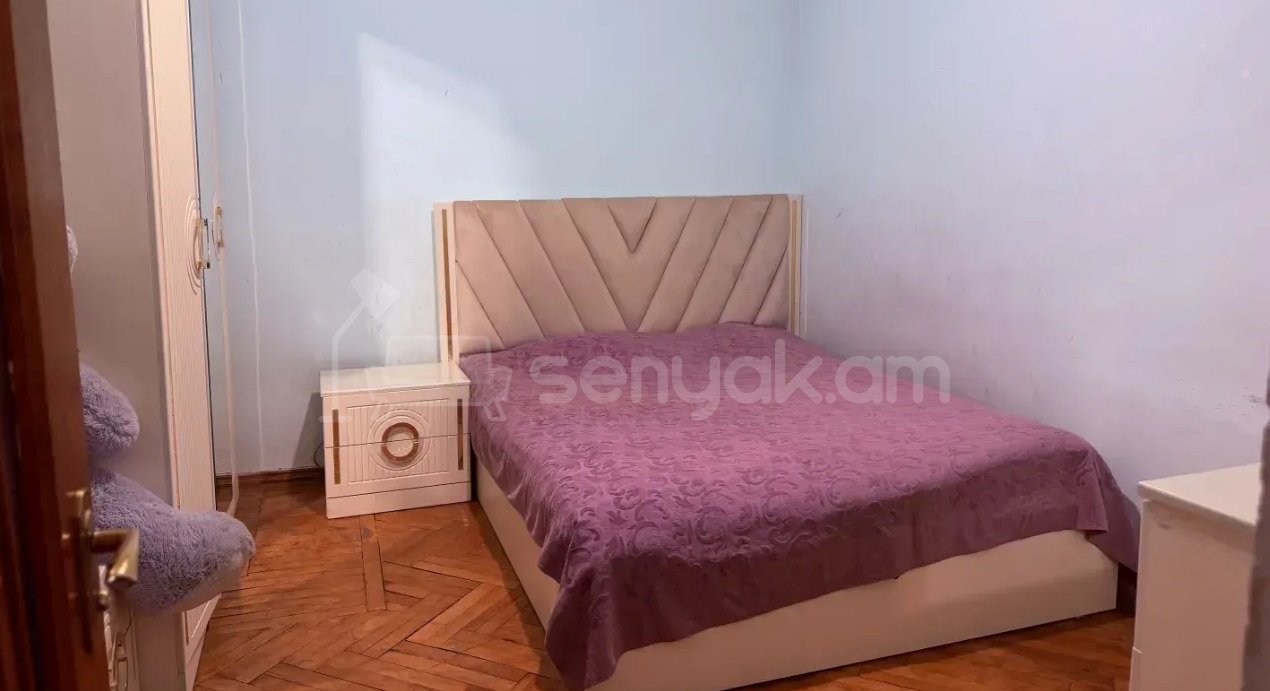 4 Սենյականոց Բնակարան, 78քմ, 1/4 հարկ, Կոսմետիկ Վերանորոգված