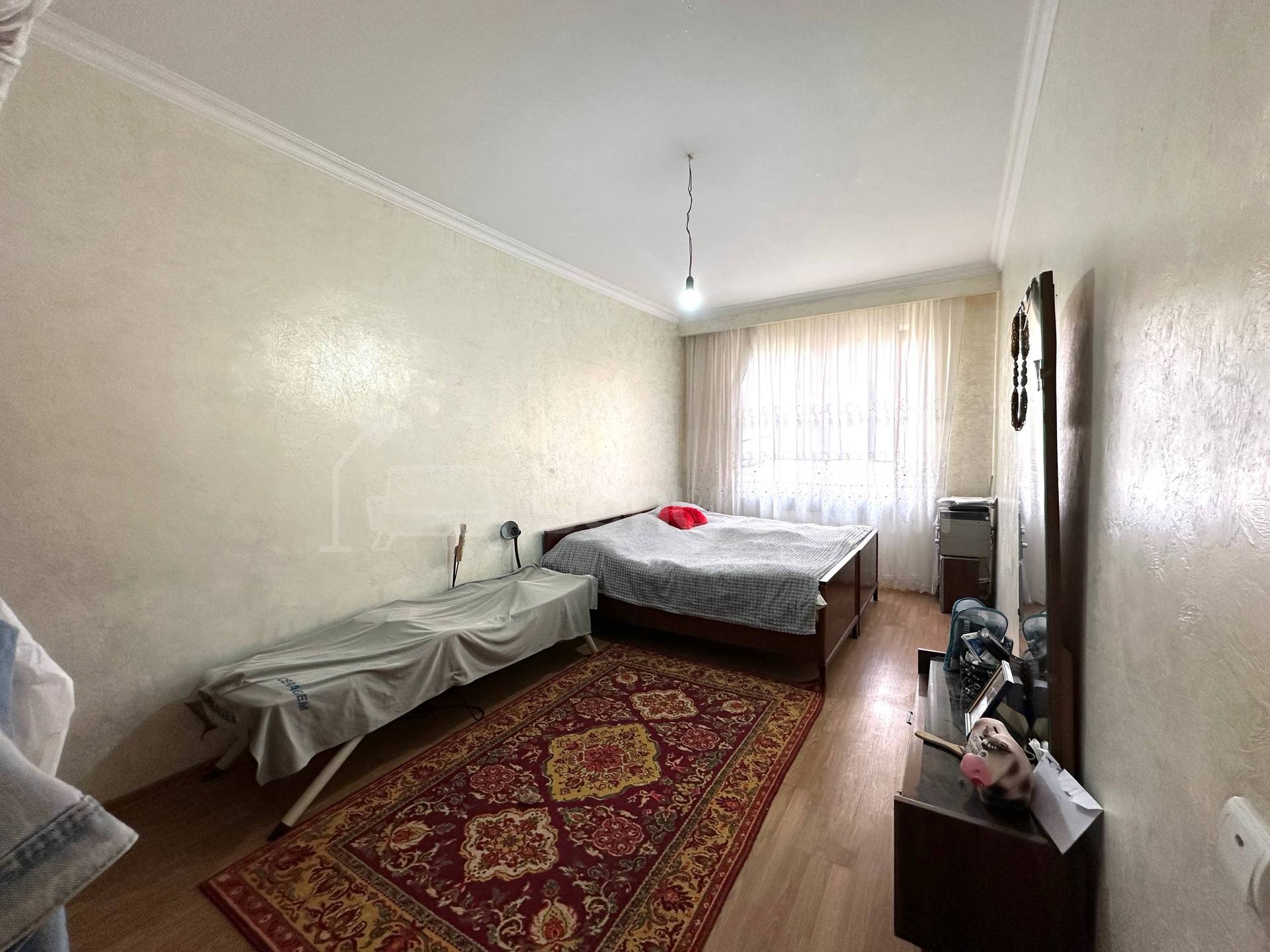 3 Սենյականոց Բնակարան, 78քմ, 5/9 հարկ, Նորմալ Վիճակում