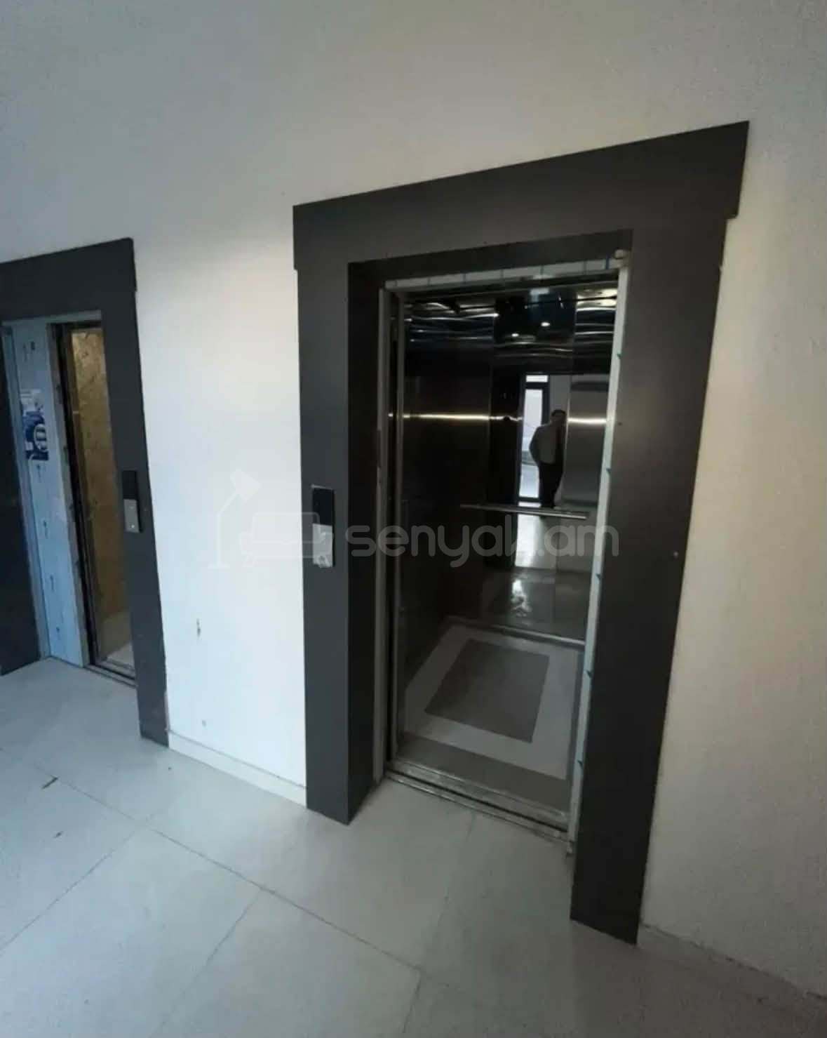 3 Սենյականոց Բնակարան Նորակառույցում, 94քմ, 9/16 հարկ, Զրոյական Վիճակում