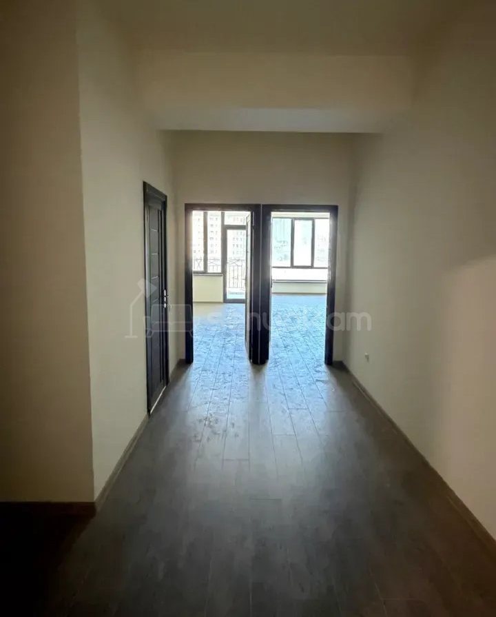 2 Սենյականոց Բնակարան Նորակառույցում, 68քմ, 4/16 հարկ, Կապիտալ Վերանորոգված