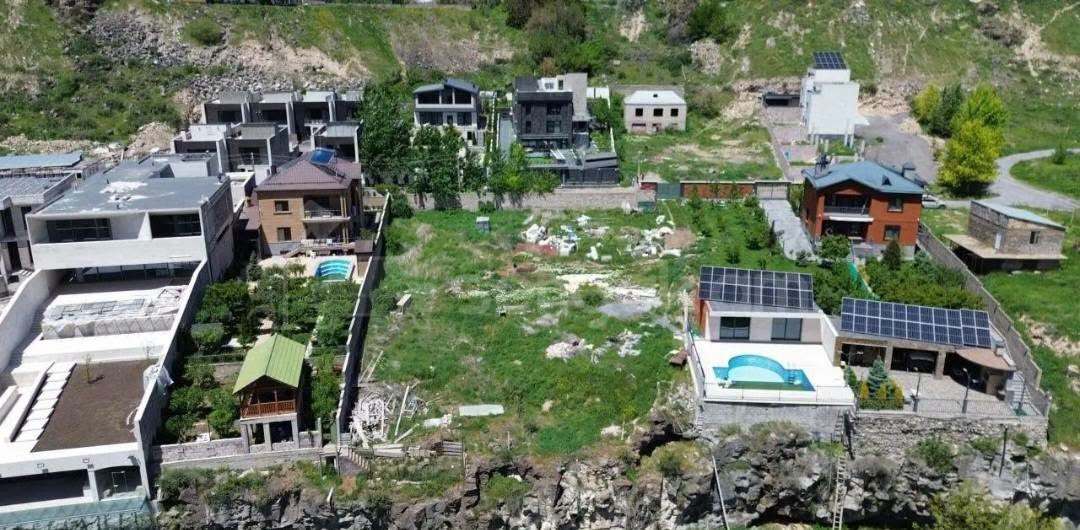Բնակելի Նշանակության Հողատարածք, 800քմ, Խմելու Ջրով, Էլեկտրականությամբ