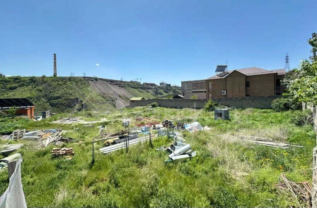 Բնակելի Նշանակության Հողատարածք, 800քմ, Խմելու Ջրով, Էլեկտրականությամբ