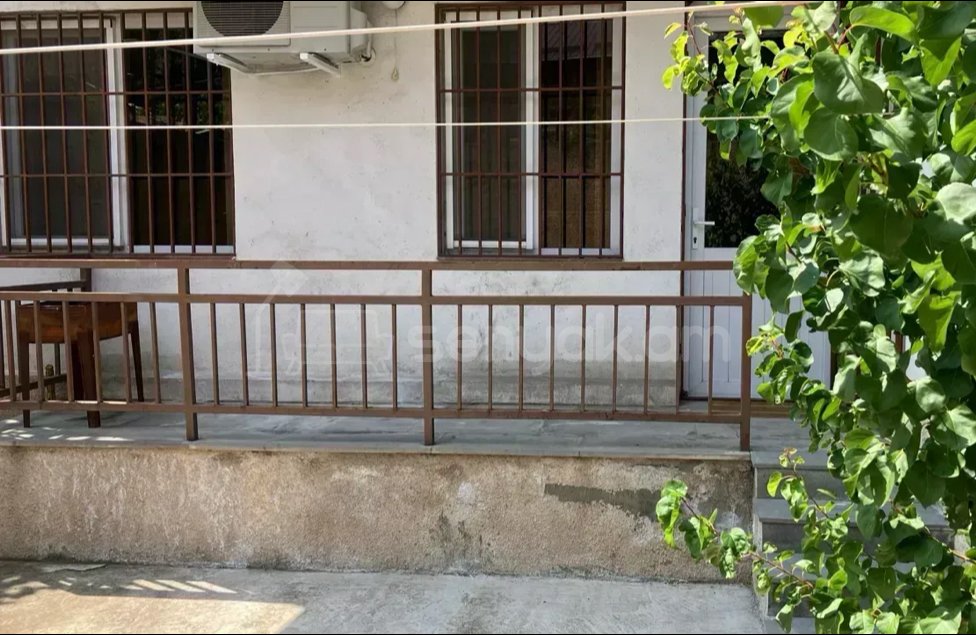 3 Սենյականոց Բնակարան Քարե Շենքում, 75քմ, 1/9 հարկ, Կապիտալ Վերանորոգված, Կահավորված