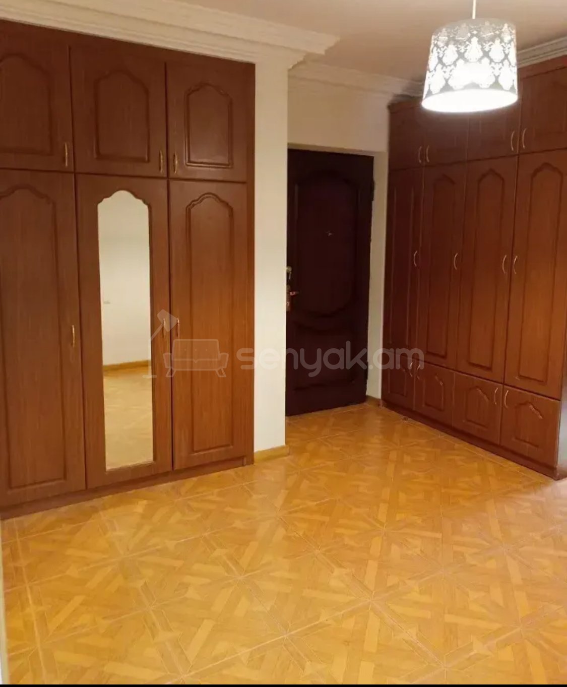 3 Սենյականոց Բնակարան, 79քմ, 4/10 հարկ, Նորմալ Վիճակում