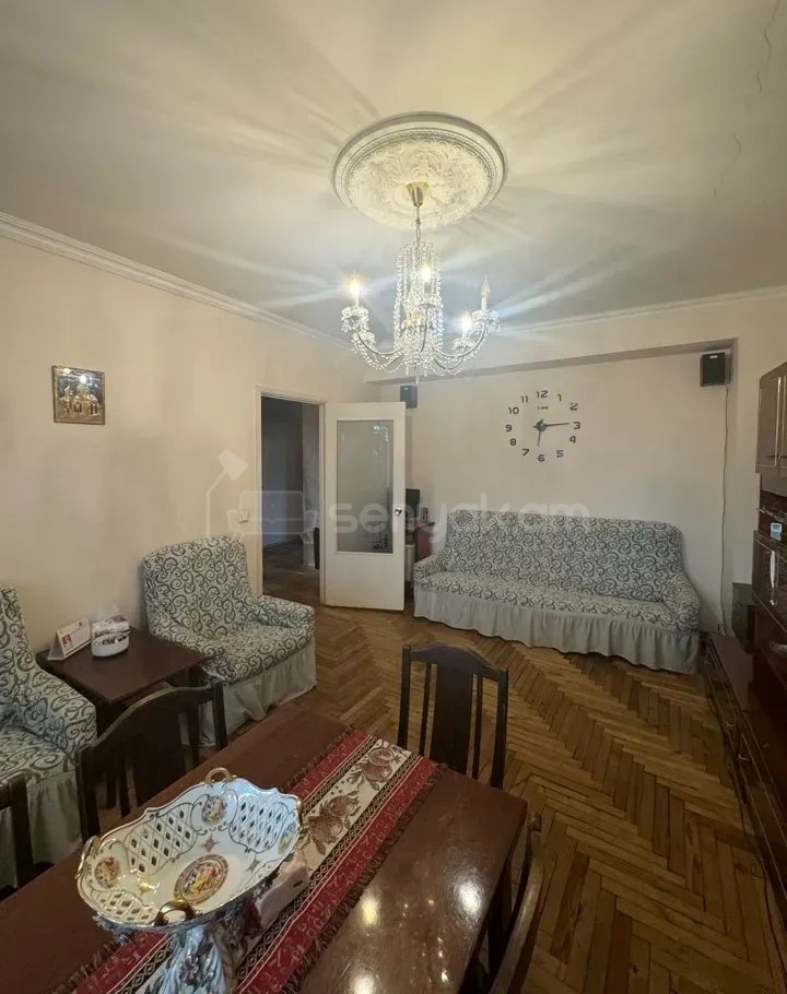 2 Սենյականոց Բնակարան, 70քմ, 5/9 հարկ, Կապիտալ Վերանորոգված