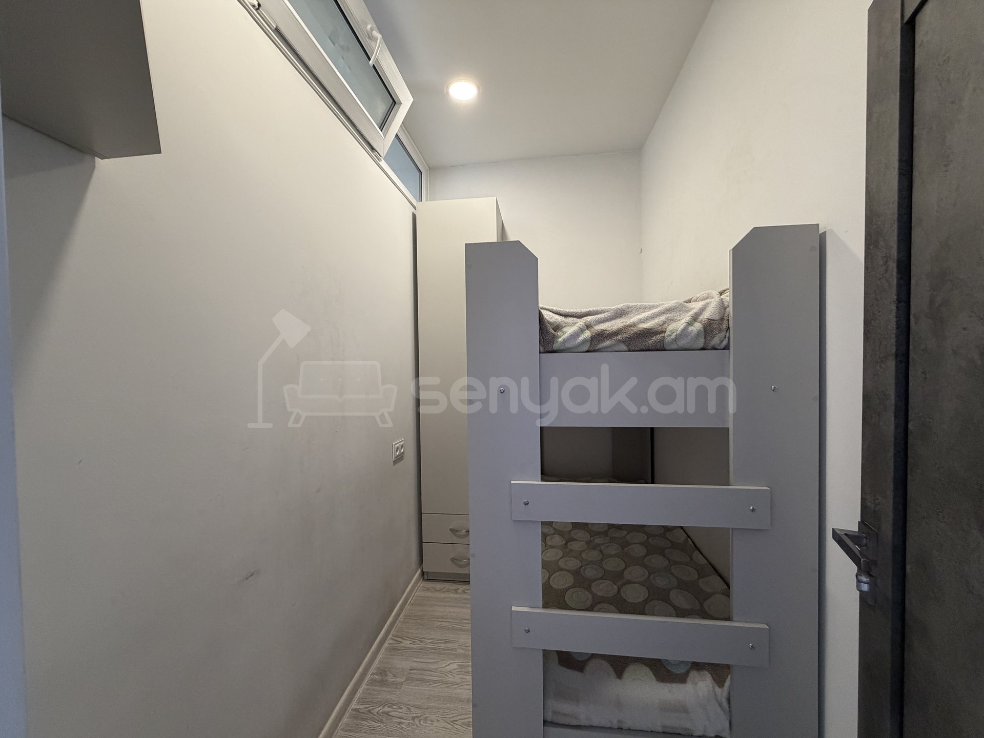 3 Սենյականոց Բնակարան Նորակառույցում, 47քմ, 14/14 հարկ, Կապիտալ Վերանորոգված