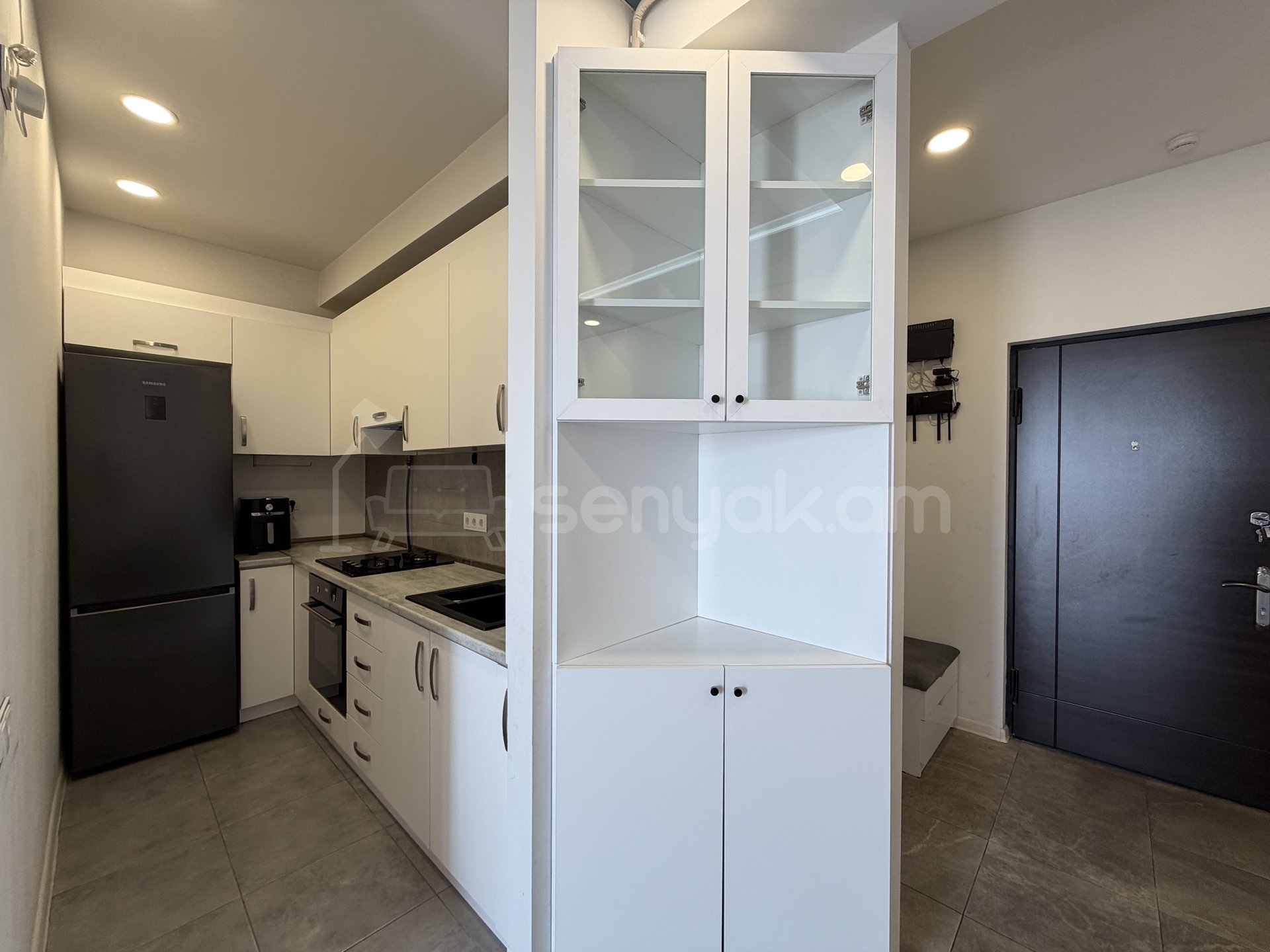 3 Սենյականոց Բնակարան Նորակառույցում, 47քմ, 14/14 հարկ, Կապիտալ Վերանորոգված