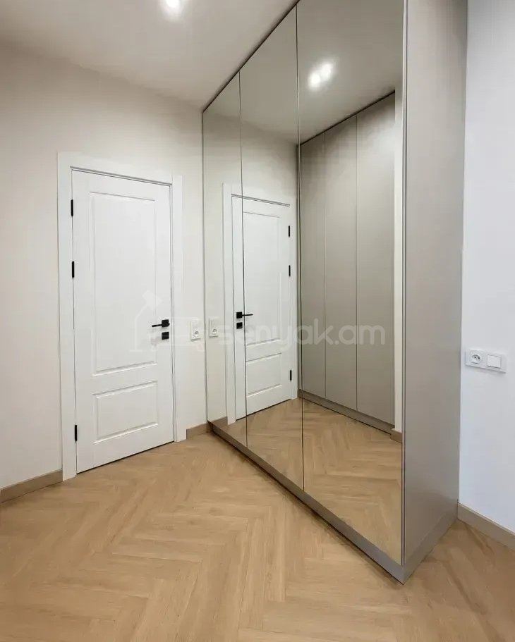 2 Սենյականոց Բնակարան Նորակառույցում, 71քմ, 11/14 հարկ, Կապիտալ Վերանորոգված