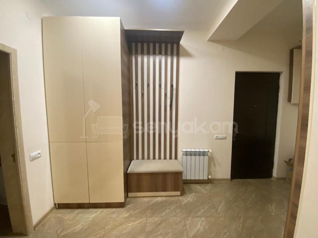 2 Սենյականոց Բնակարան, 73քմ, 8/9 հարկ, Դիզայներական Վերանորոգված, Կահավորված, Արևկող