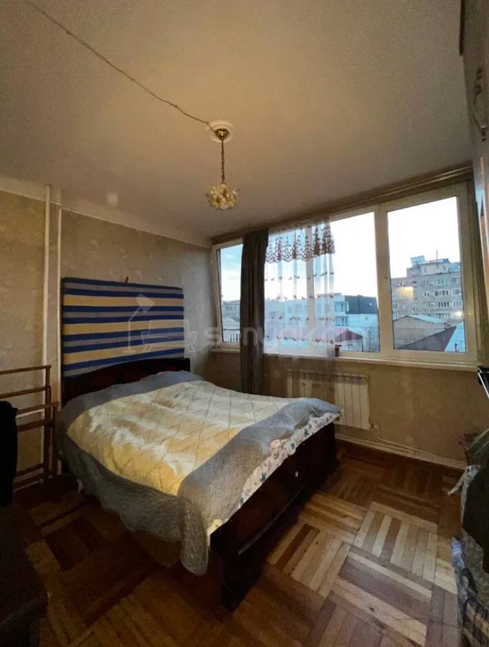 3 Սենյականոց Բնակարան, 80քմ, 2/7 հարկ, Կապիտալ Վերանորոգված, Կահավորված