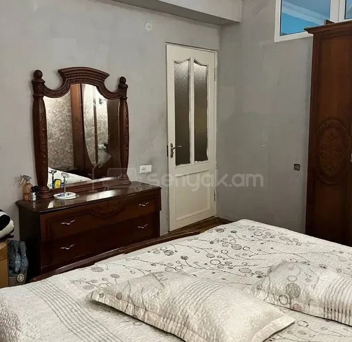 3 Սենյականոց Բնակարան, 80քմ, 1/9 հարկ, Կապիտալ Վերանորոգված