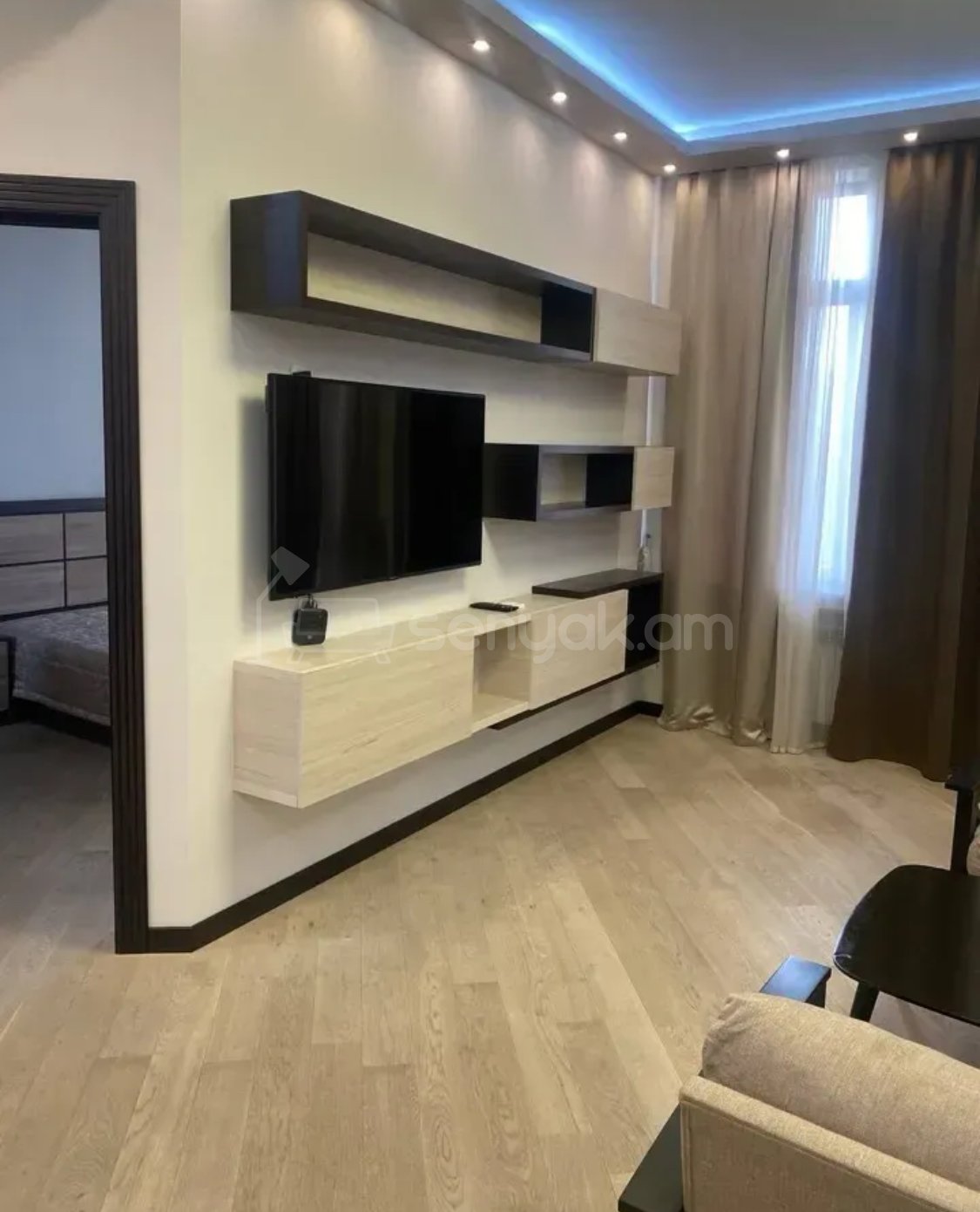 2 Սենյականոց Բնակարան Նորակառույցում, 67քմ, 2/6 հարկ, Դիզայներական Վերանորոգված, Կահավորված