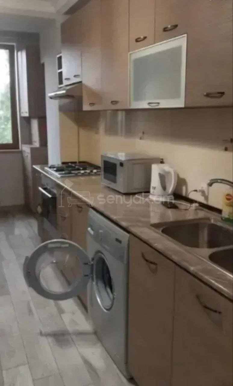 2 Սենյականոց Բնակարան, 70քմ, 5/9 հարկ, Կապիտալ Վերանորոգված, Կահավորված, Արևկող