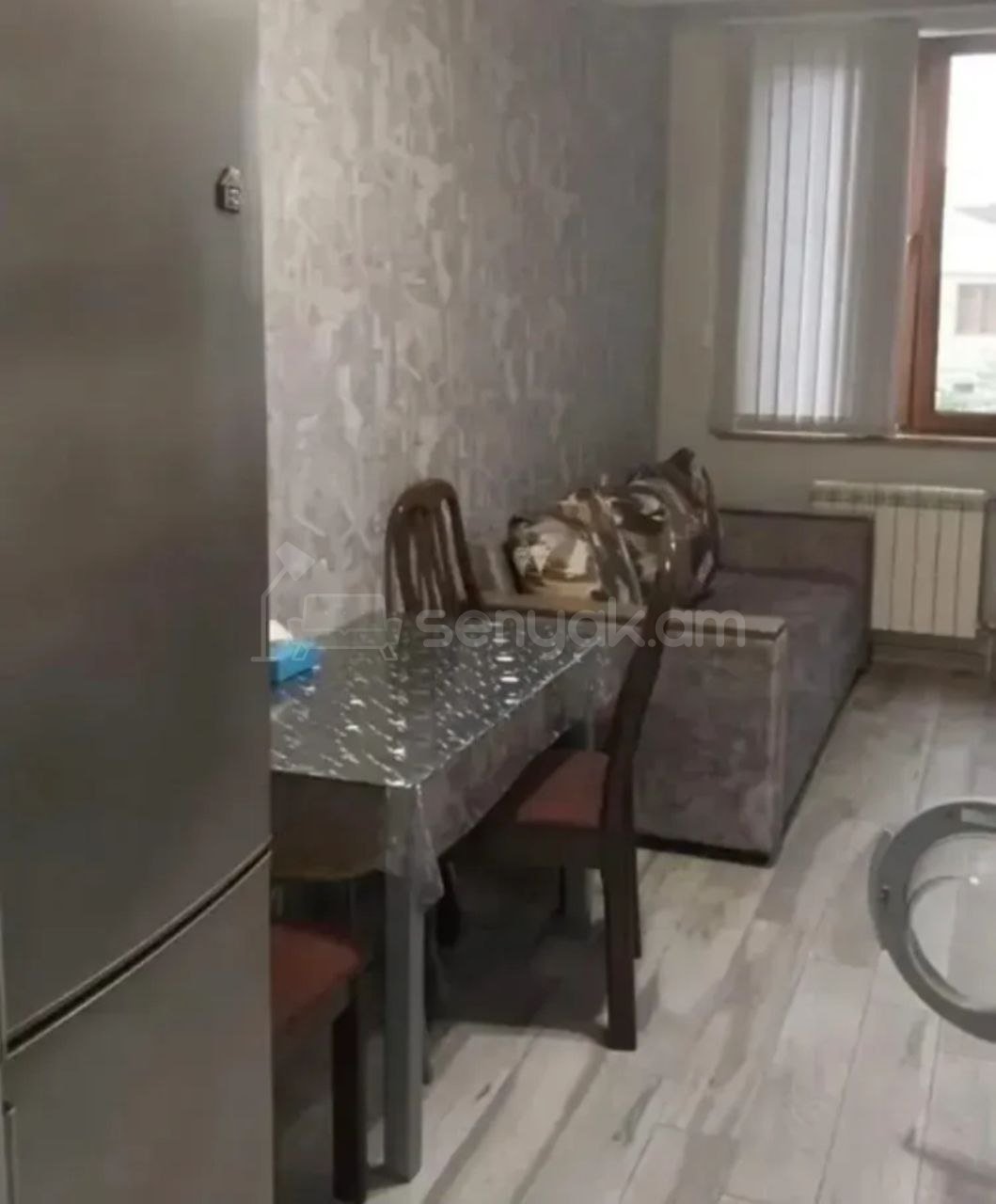 2 Սենյականոց Բնակարան, 70քմ, 5/9 հարկ, Կապիտալ Վերանորոգված, Կահավորված, Արևկող