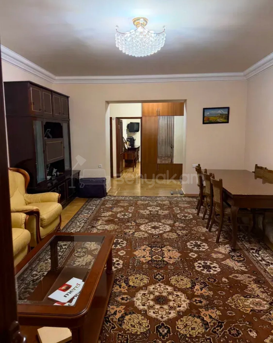 3 Սենյականոց Բնակարան Քարե Շենքում, 129քմ, 1/6 հարկ, Կապիտալ Վերանորոգված, Կահավորված
