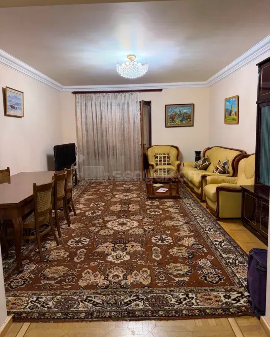 3 Սենյականոց Բնակարան Քարե Շենքում, 129քմ, 1/6 հարկ, Կապիտալ Վերանորոգված, Կահավորված