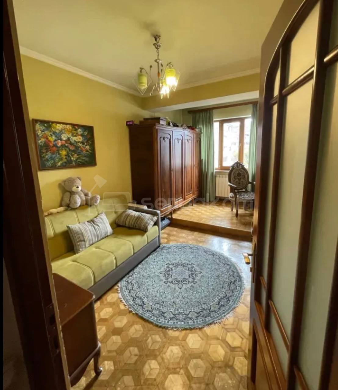 3 Սենյականոց Բնակարան Քարե Շենքում, 105քմ, 4/5 հարկ, Կապիտալ Վերանորոգված