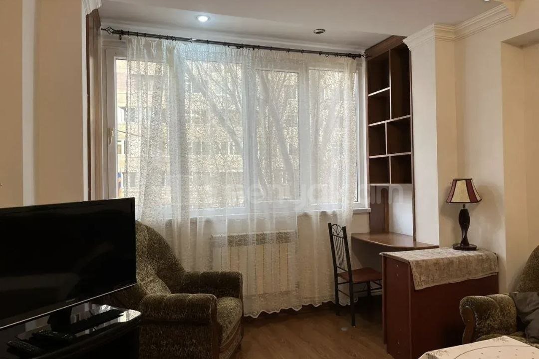 1 Սենյականոց Բնակարան, 42քմ, 3/11 հարկ, Կապիտալ Վերանորոգված, Կահավորված, Արևկող