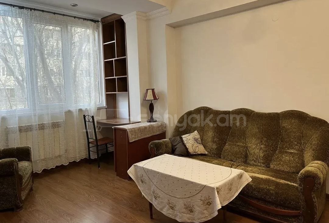 1 Սենյականոց Բնակարան, 42քմ, 3/11 հարկ, Կապիտալ Վերանորոգված, Կահավորված, Արևկող