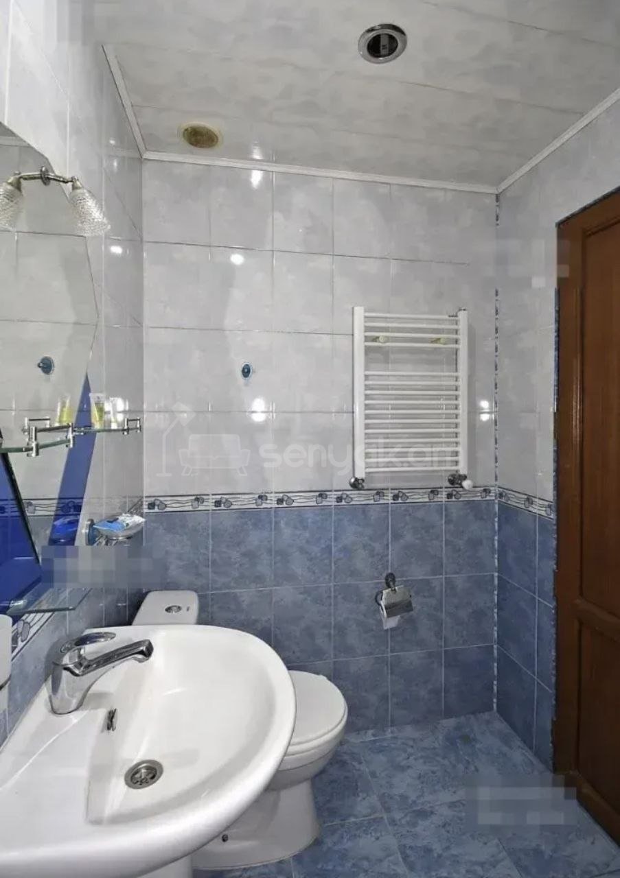 1 Սենյականոց Բնակարան, 42քմ, 3/11 հարկ, Կապիտալ Վերանորոգված, Կահավորված, Արևկող