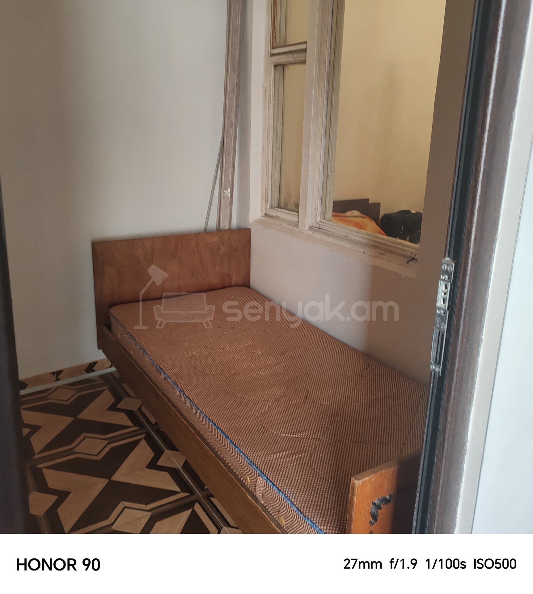 2 Սենյականոց Բնակարան Քարե Շենքում, 50քմ, 1/3 հարկ, Կոսմետիկ Վերանորոգված, Կահավորված