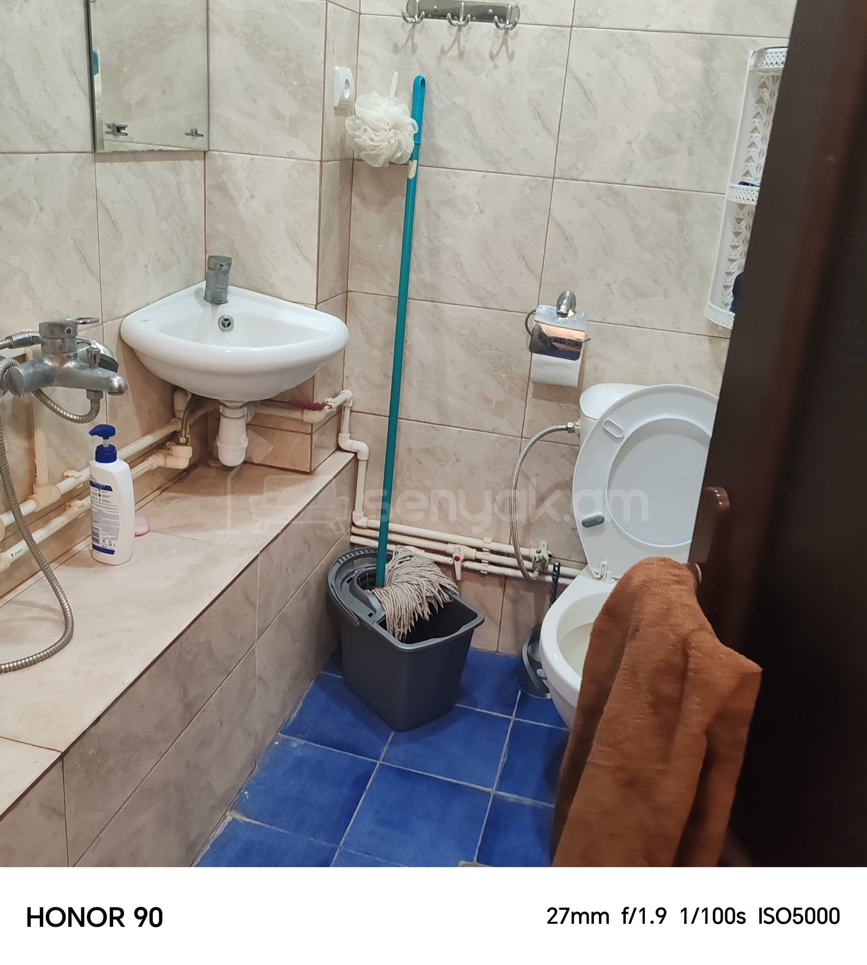 2 Սենյականոց Բնակարան Քարե Շենքում, 50քմ, 1/3 հարկ, Կոսմետիկ Վերանորոգված, Կահավորված