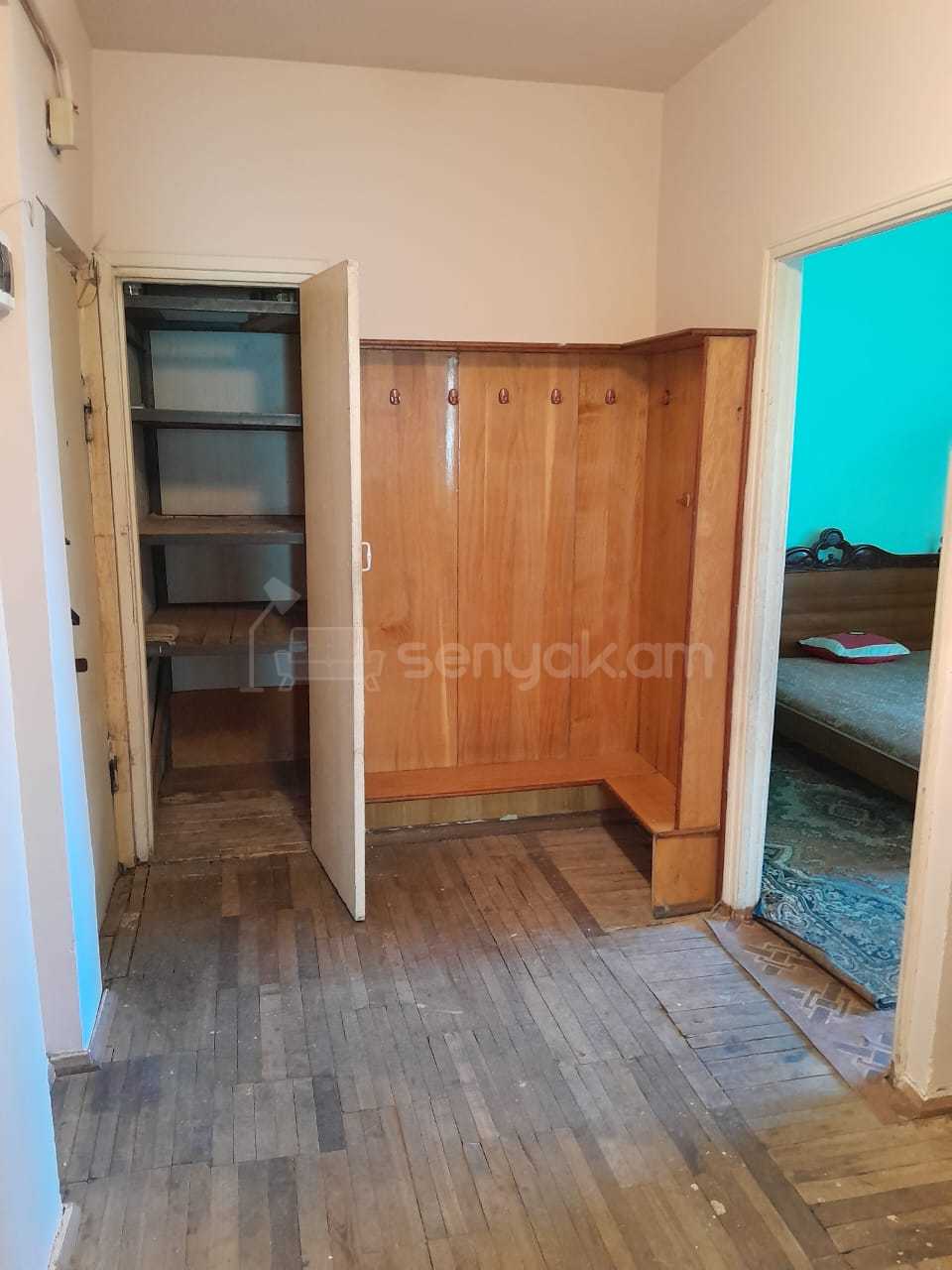 2 Սենյականոց Բնակարան, 58քմ, 8/12 հարկ, Պետական Վիճակում