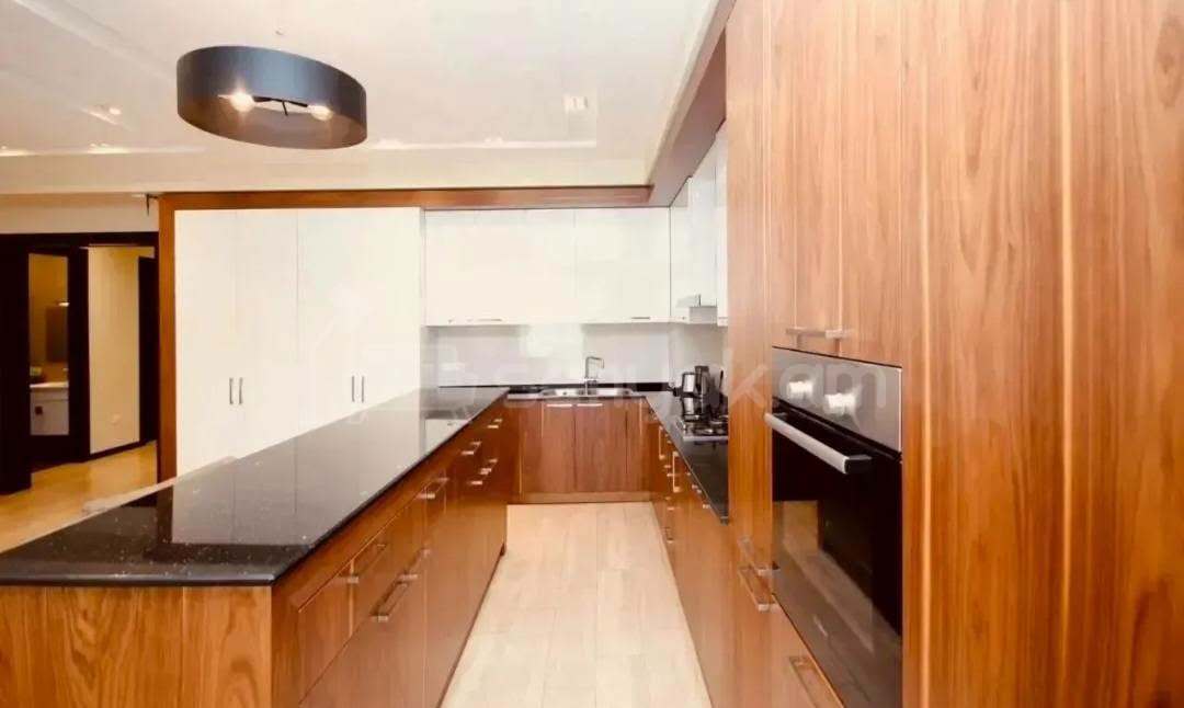 3 Սենյականոց Բնակարան Նորակառույցում, 126քմ, 5/9 հարկ, Կապիտալ Վերանորոգված