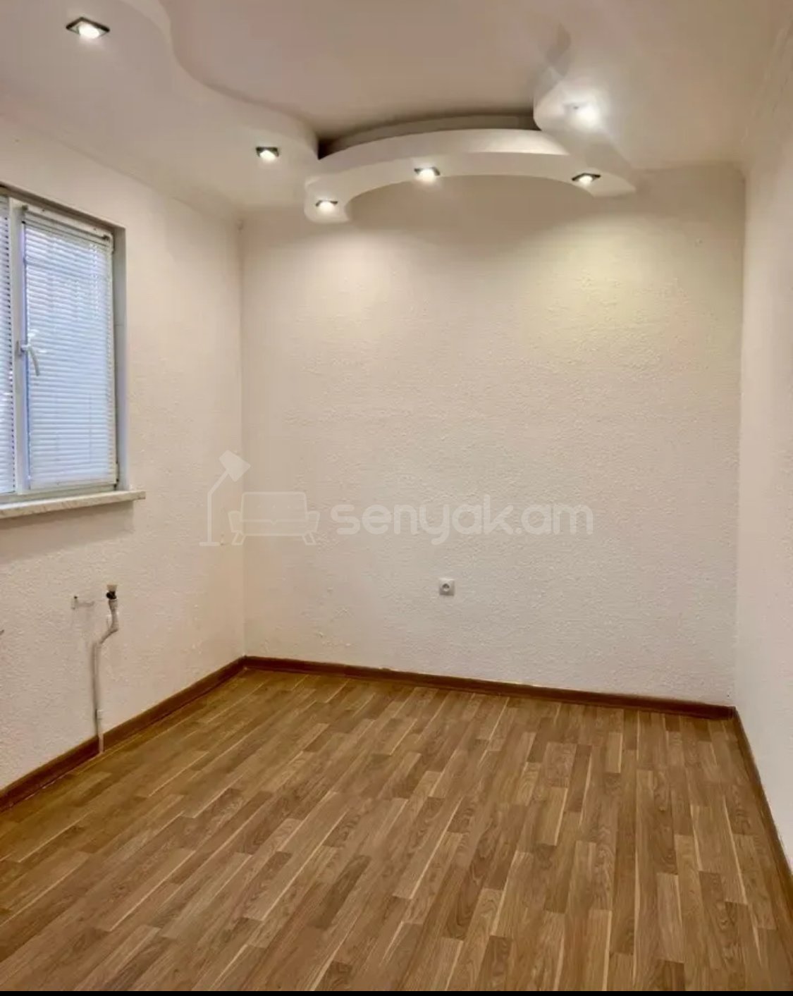 2 Սենյականոց Սեփական Տուն, 65քմ, Կապիտալ Վերանորոգված, Կահավորված