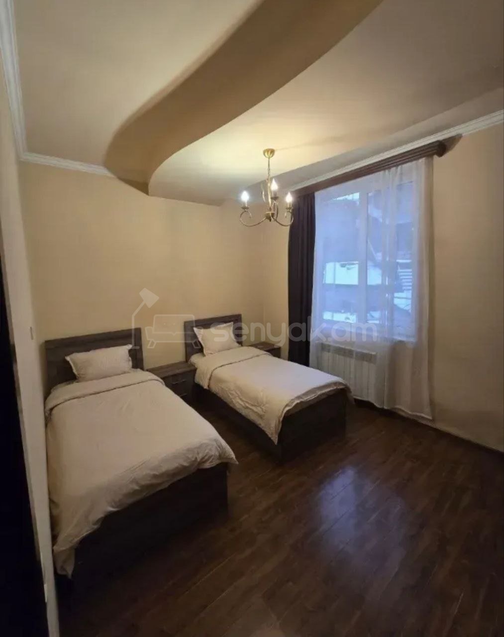 2 Սենյականոց Բնակարան Քարե Շենքում, 61քմ, 3/5 հարկ, Կապիտալ Վերանորոգված, Կահավորված, Արևկող