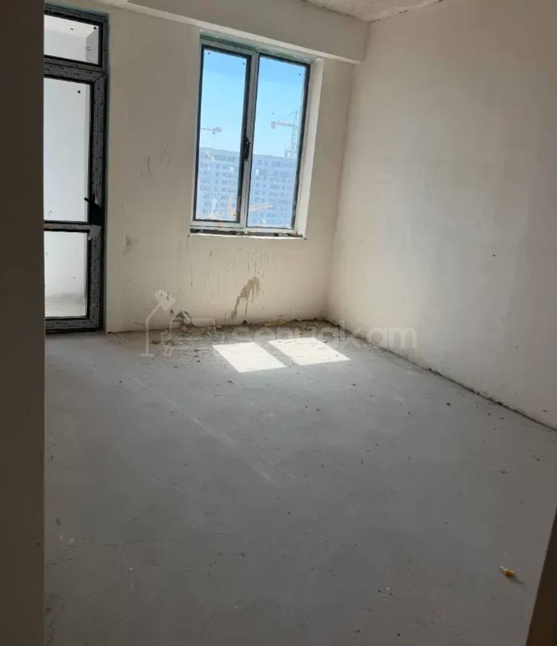 3 Սենյականոց Բնակարան, 75քմ, 16/18 հարկ, Զրոյական Վիճակում
