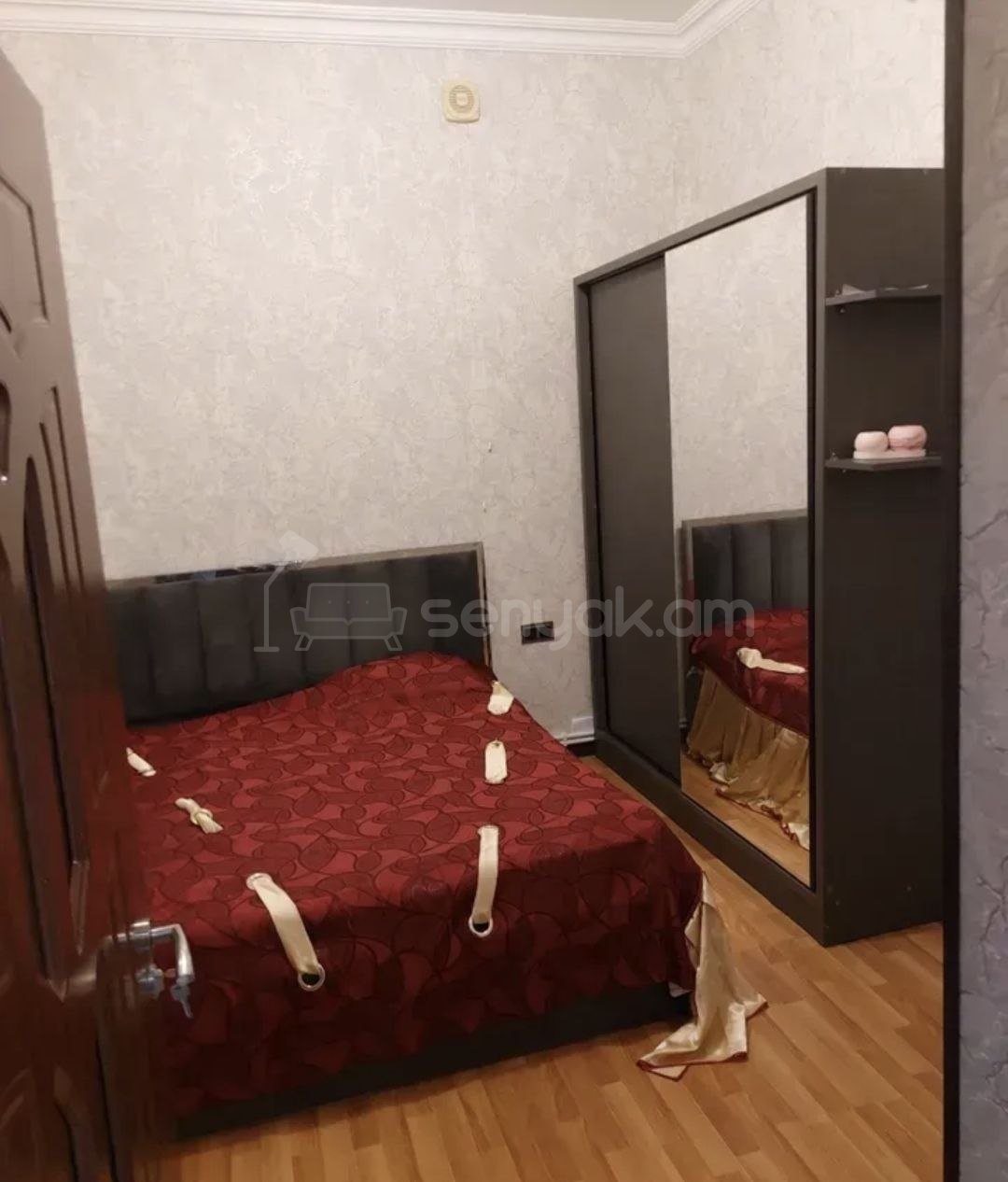 3 Սենյականոց Բնակարան Քարե Շենքում, 78քմ, 2/4 հարկ, Կապիտալ Վերանորոգված, Կահավորված, Արևկող