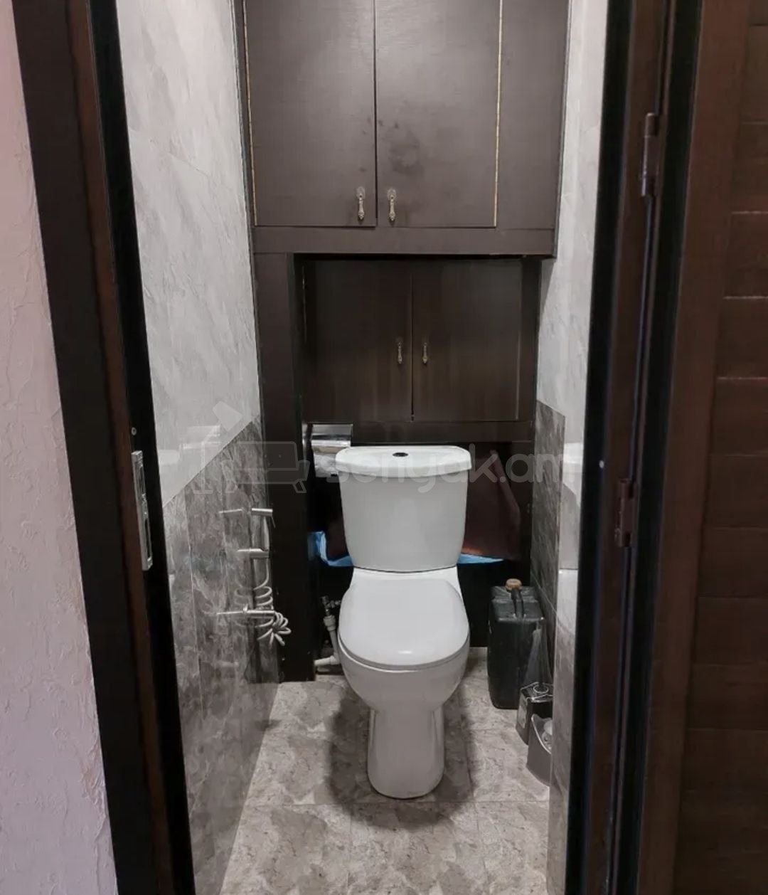 3 Սենյականոց Բնակարան Քարե Շենքում, 78քմ, 2/4 հարկ, Կապիտալ Վերանորոգված, Կահավորված, Արևկող