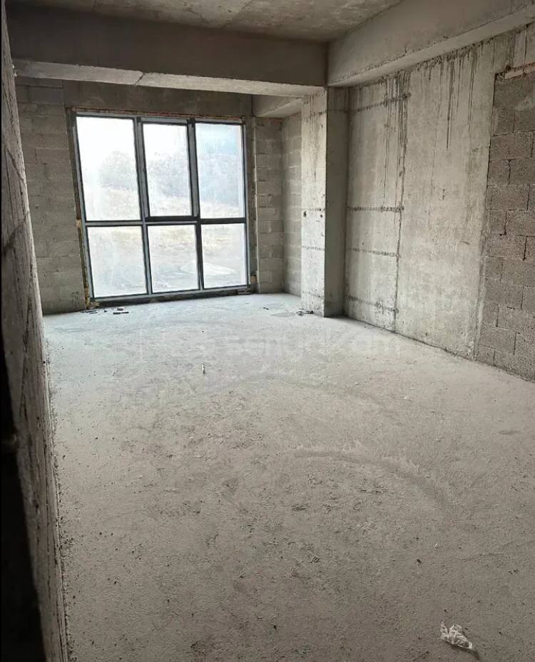 3 Սենյականոց Բնակարան Նորակառույցում, 105քմ, 2/16 հարկ, Զրոյական Վիճակում
