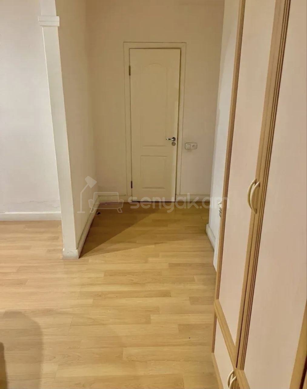2 Սենյականոց Բնակարան, 70քմ, 3/9 հարկ, Կապիտալ Վերանորոգված, Կահավորված, Արևկող