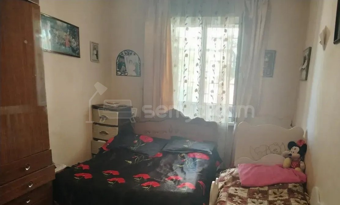 3 Սենյականոց Բնակարան, 80քմ, 1/9 հարկ, Պետական Վիճակում