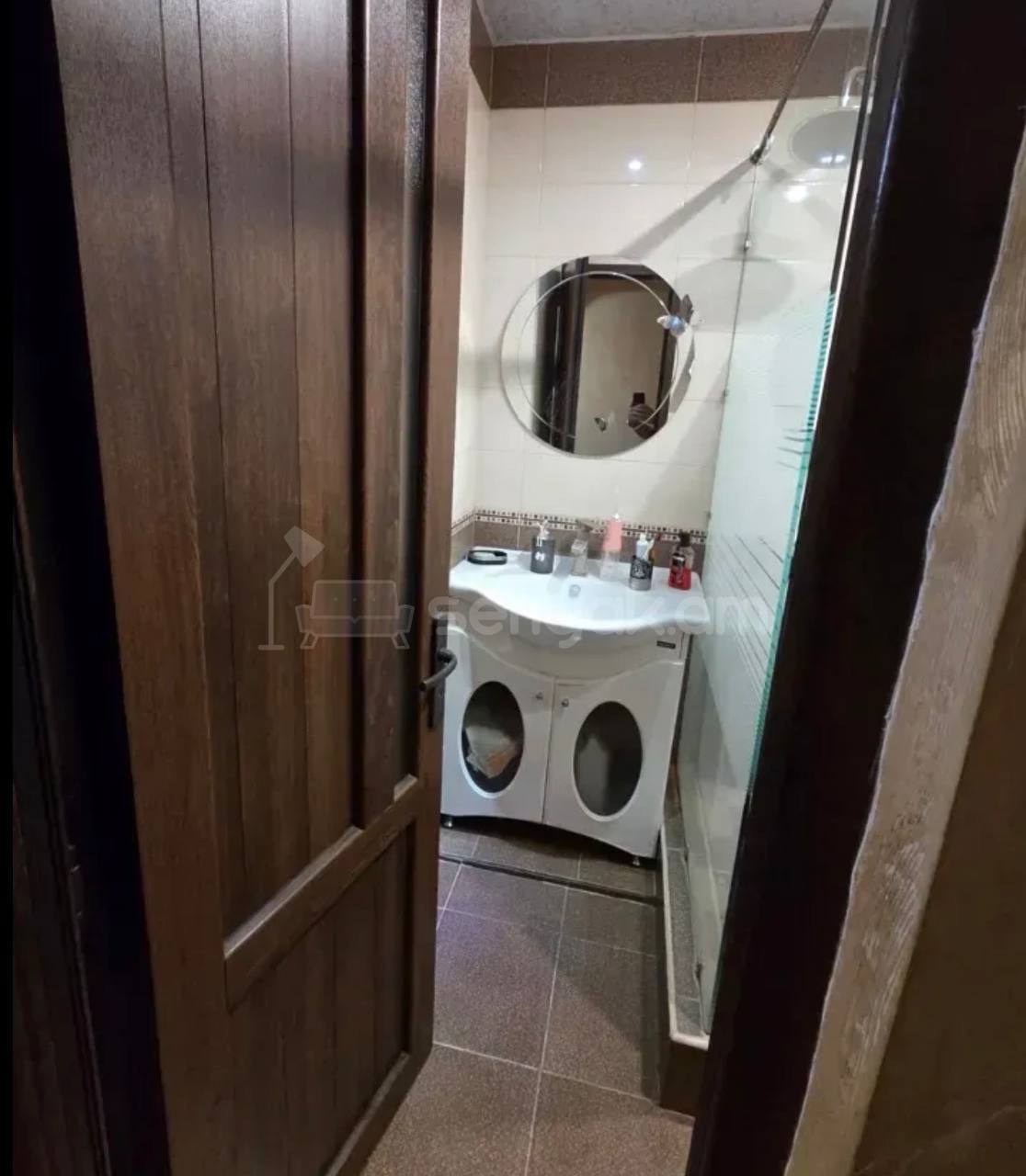 3 Սենյականոց Բնակարան, 76քմ, 3/5 հարկ, Կապիտալ Վերանորոգված
