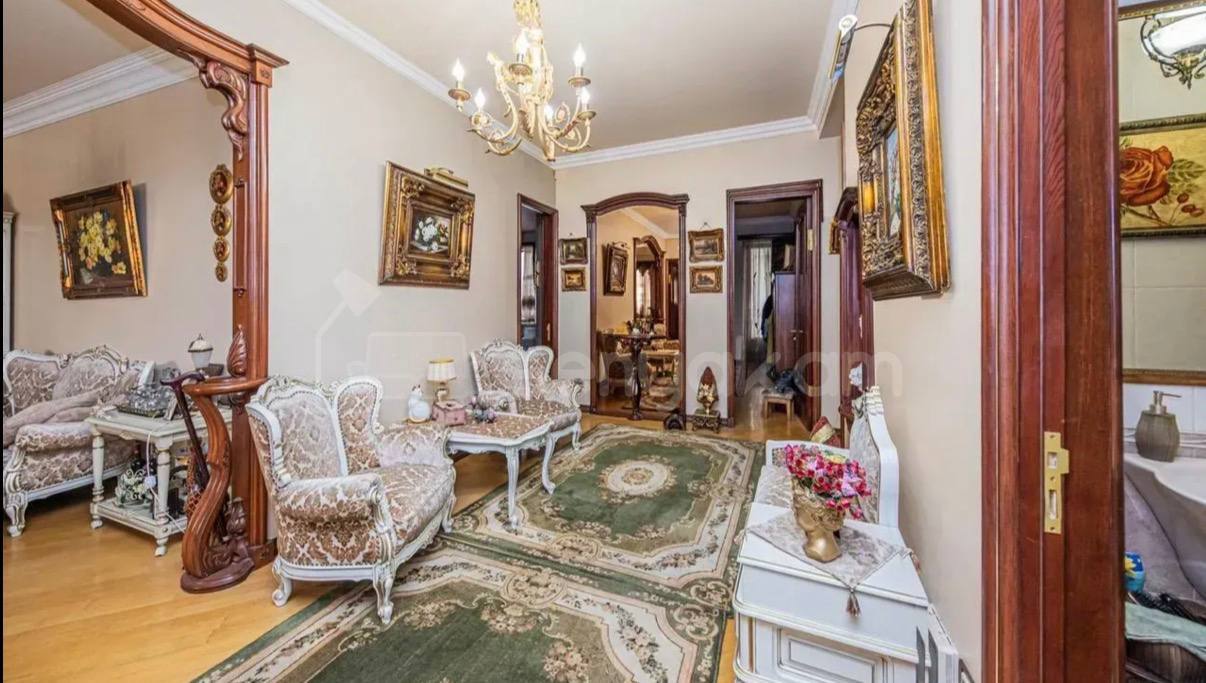4 Սենյականոց Բնակարան Նորակառույցում, 250քմ, 5/9 հարկ, Դիզայներական Վերանորոգված, Կահավորված, Արևկող