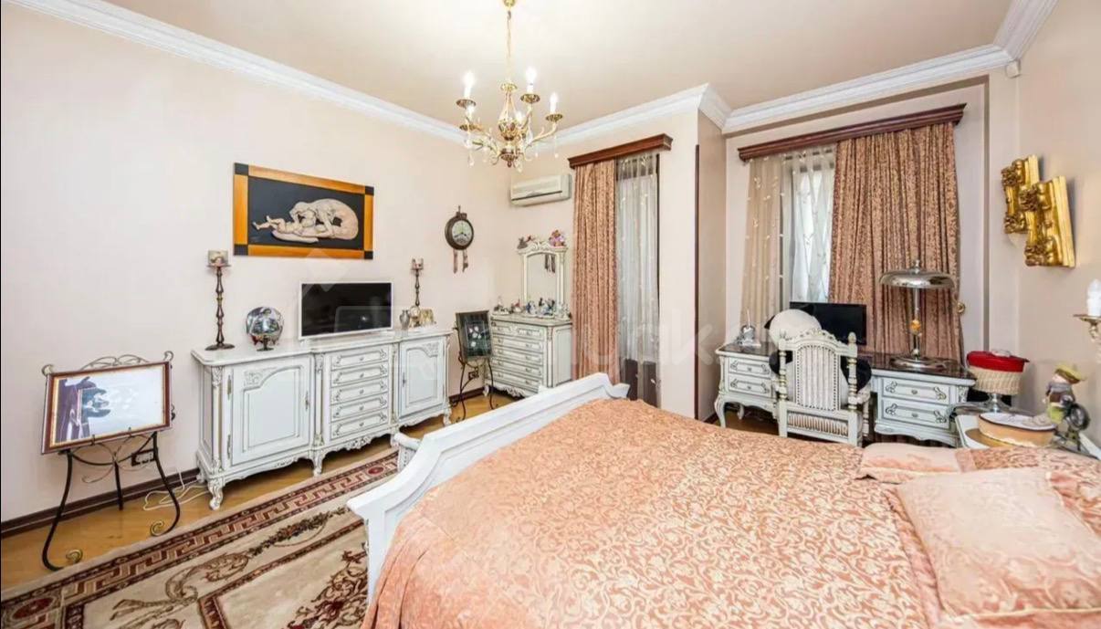 4 Սենյականոց Բնակարան Նորակառույցում, 250քմ, 5/9 հարկ, Դիզայներական Վերանորոգված, Կահավորված, Արևկող