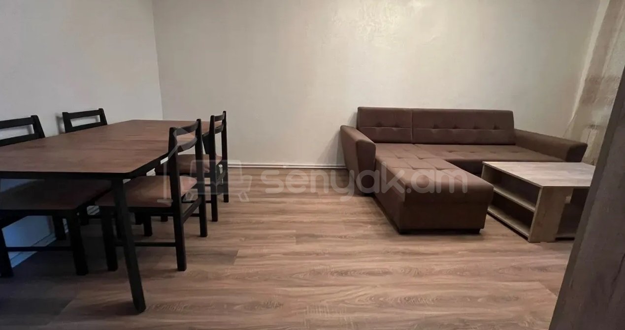 2 Սենյականոց Բնակարան, 56քմ, 5/5 հարկ, Նորմալ Վիճակում