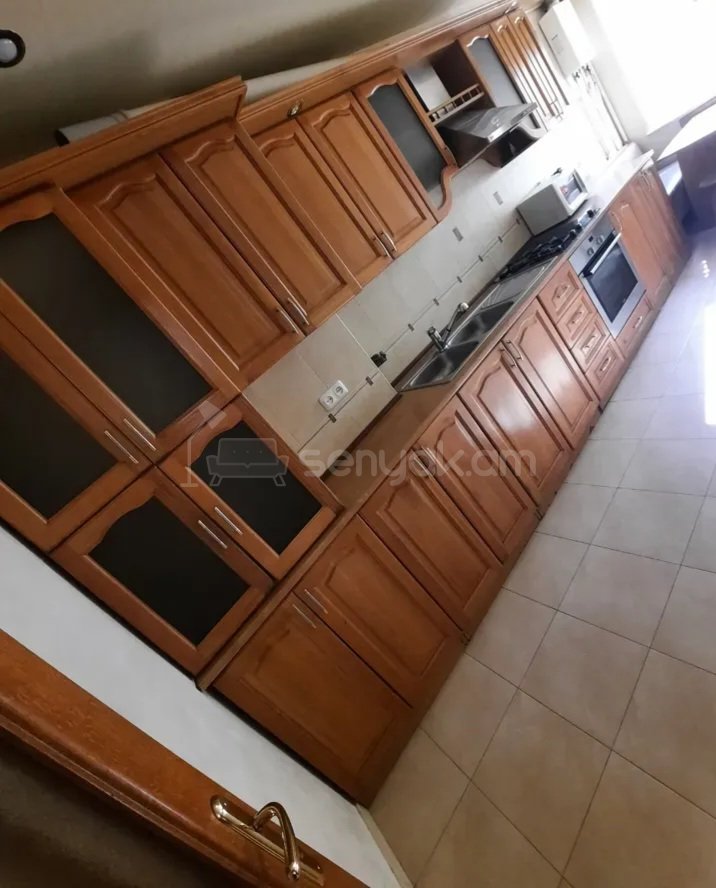 3 Սենյականոց Բնակարան, 70քմ, 3/9 հարկ, Կապիտալ Վերանորոգված, Կահավորված