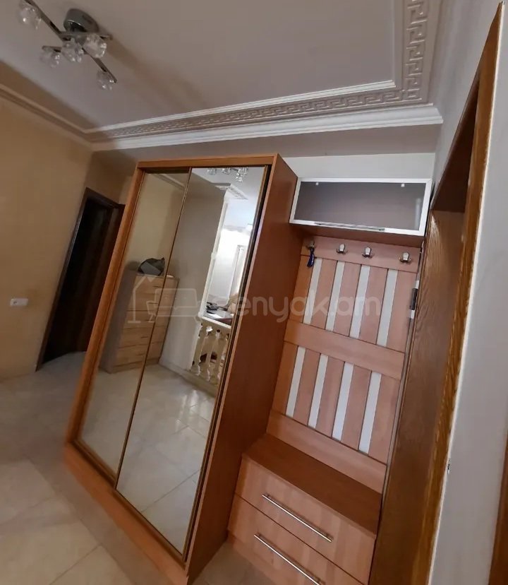 3 Սենյականոց Բնակարան, 70քմ, 3/9 հարկ, Կապիտալ Վերանորոգված, Կահավորված