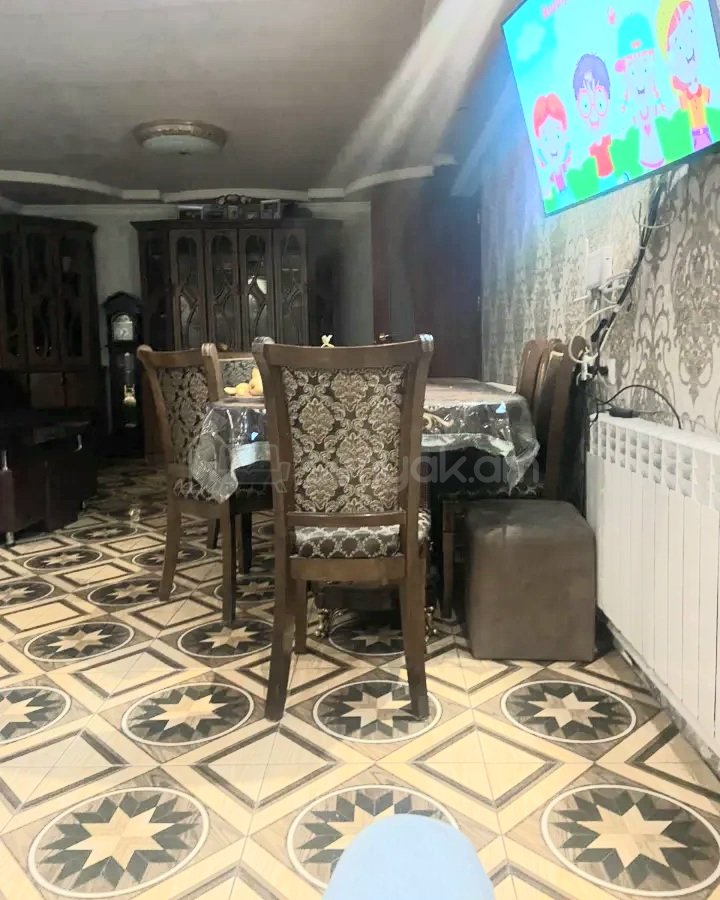 4 Սենյականոց Բնակարան, 90քմ, 4/9 հարկ, Կապիտալ Վերանորոգված, Կահավորված