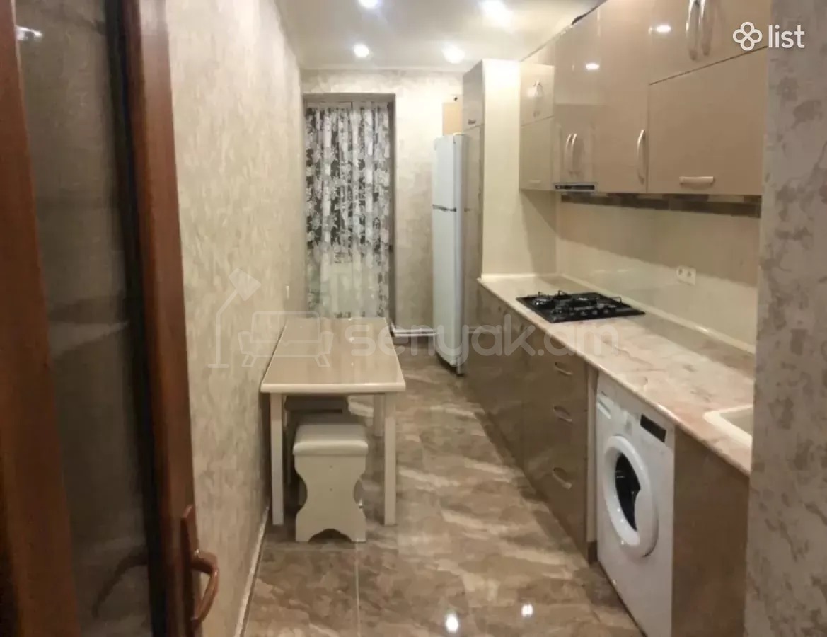 3 Սենյականոց Բնակարան, 85քմ, 3/9 հարկ, Կապիտալ Վերանորոգված, Կահավորված