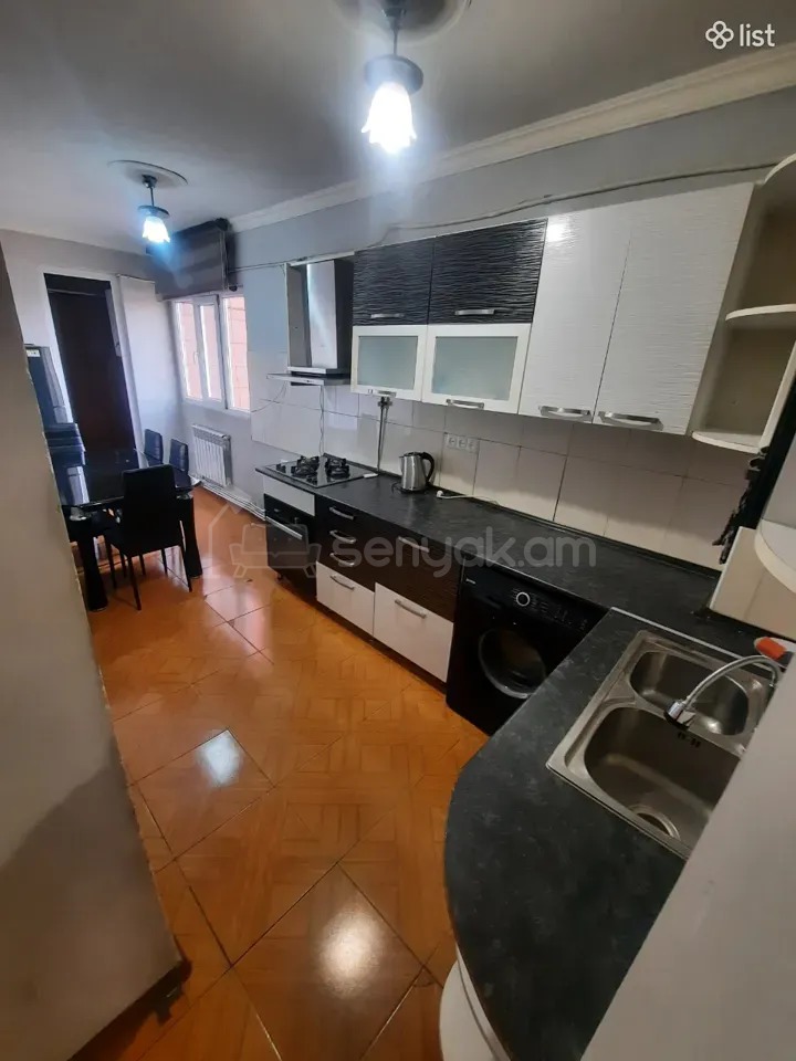 3 Սենյականոց Բնակարան, 65քմ, 8/9 հարկ, Կապիտալ Վերանորոգված, Կահավորված