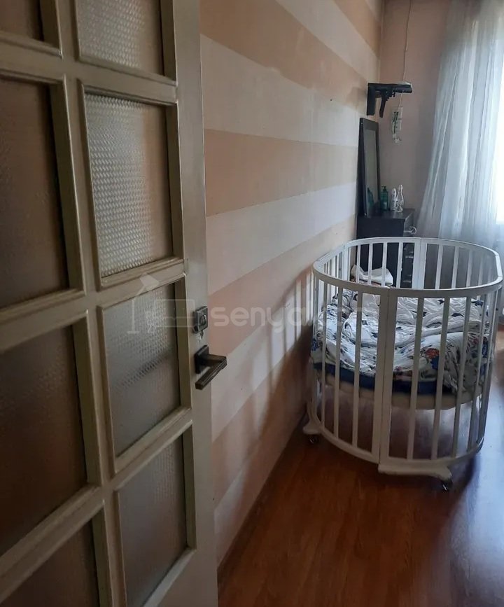 3 Սենյականոց Բնակարան, 75քմ, 3/9 հարկ, Կապիտալ Վերանորոգված, Կահավորված