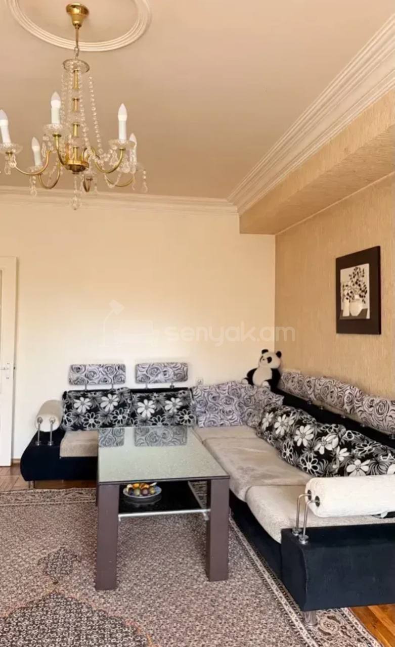 2 Սենյականոց Բնակարան, 55քմ, 1/5 հարկ, Կոսմետիկ Վերանորոգված, Կահավորված