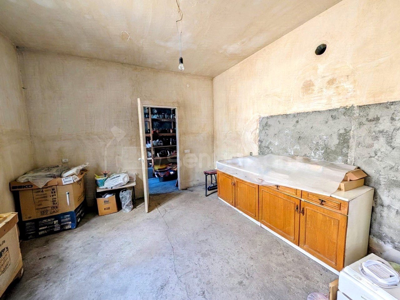 4 Սենյականոց Սեփական Տուն, 250քմ, Կապիտալ Վերանորոգված