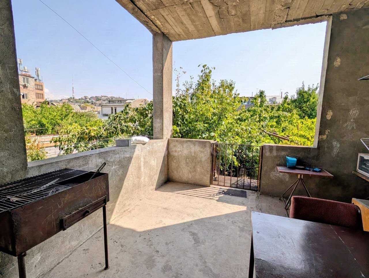 4 Սենյականոց Սեփական Տուն, 250քմ, Կապիտալ Վերանորոգված