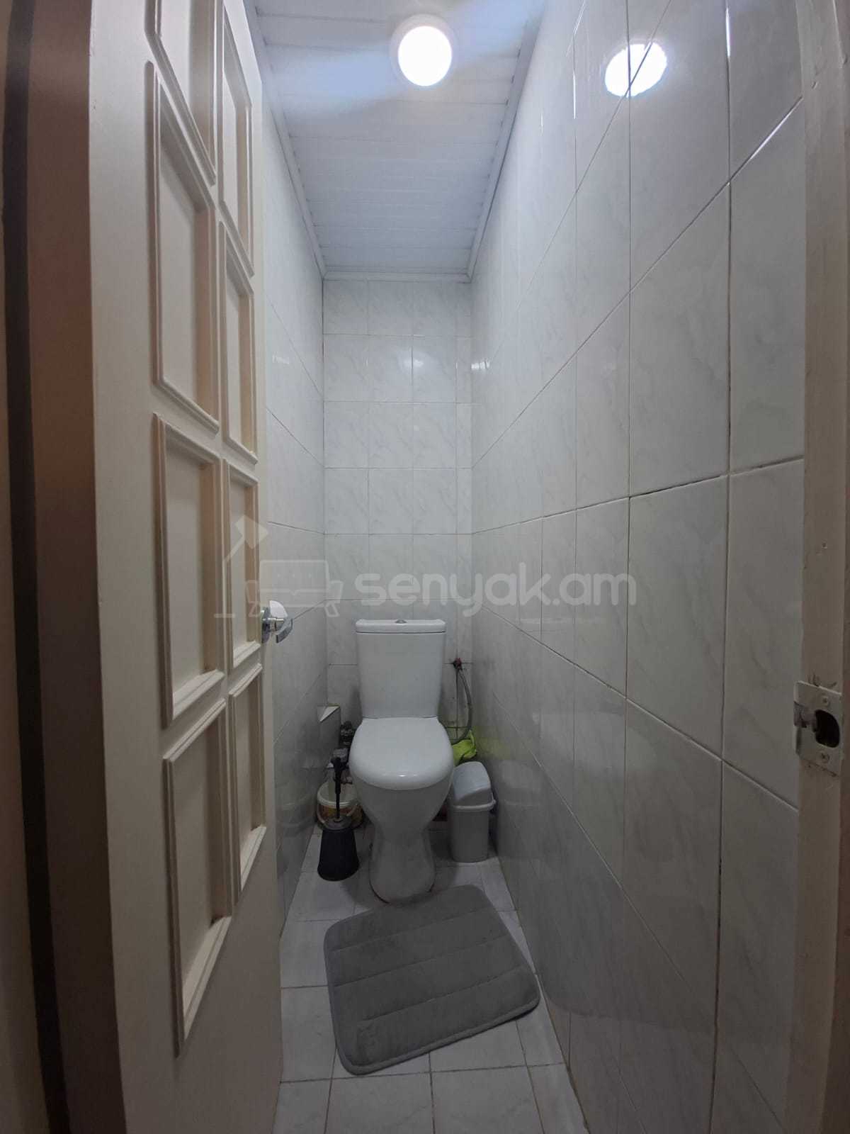 2 Սենյականոց Բնակարան, 72քմ, 7/14 հարկ, Նորմալ Վիճակում